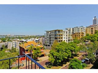 Mountway Holiday Apartments Aparthotel, Perth - 1