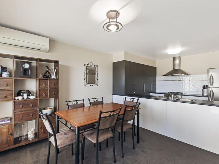 MOYNE VIEWS NO. 2 Apartment, Port Fairy - imaginea 8