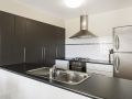 MOYNE VIEWS NO. 2 Apartment, Port Fairy - thumb 1