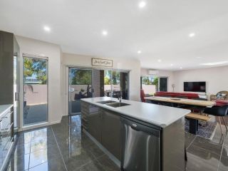 Mulwala Lakeside Townhouse #1 Apartment, Australia - 1