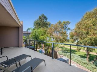 Mulwala Lakeside Townhouse #1 Apartment, Australia - 3