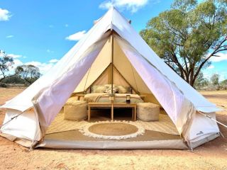 Mungo Roo Bunkhouse and Glamping Campsite, New South Wales - 2