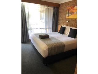 Muswellbrook Motor Inn Hotel, Muswellbrook - 2