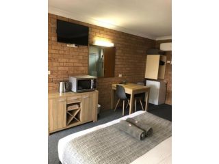 Muswellbrook Motor Inn Hotel, Muswellbrook - 5