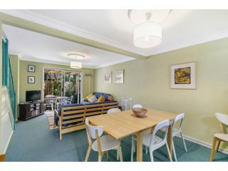 Myralla Guest house, Point Lookout - 2
