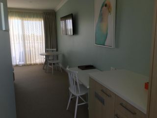 Nagambie Waterfront Motel Hotel, Nagambie - 4