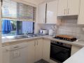 Narrabeen Beachside Townhouse Apartment, Sydney - thumb 11