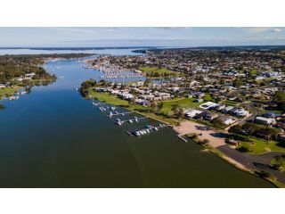 Nautilus Luxury Home Guest house, Paynesville - 2