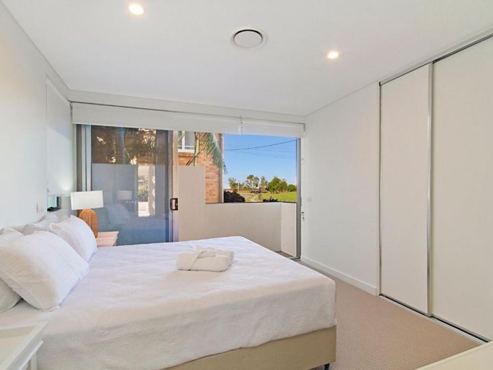 Neilson on the Park Unit 1 - 3 bedroom with large outdoor patio, easy walk to everything Apartment, Coolangatta - imaginea 10