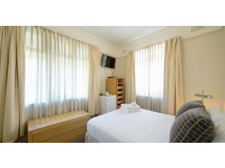 Neutral Bay Lodge Hotel, Sydney - 1