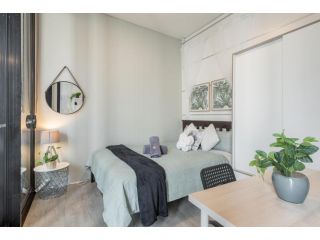 NEW! 2BR Apt in Hurstville 1Min To Train Sleep8 Apartment, Sydney - 3