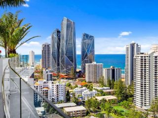 The Gallery NEW 5 Star Apartment Broadbeach AMAZING FACILITIES Apartment, Gold Coast - 2