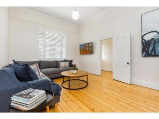 'Gladstone' only minutes walk to the Bendigo train station! Guest house, Bendigo - 5