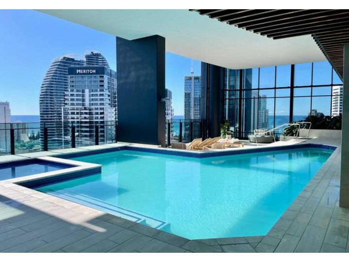NEW impressive 180Â° river view 1 bed apt with pool 47F Apartment, Gold Coast - imaginea 13