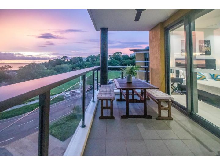NEW - ZEN AT THE WATERFRONT - Luxury Waterfront Holiday Home for Families & Friends Apartment, Darwin - imaginea 10