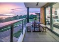NEW - ZEN AT THE WATERFRONT - Luxury Waterfront Holiday Home for Families & Friends Apartment, Darwin - thumb 10