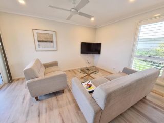 Newcastle Short Stay Accommodation - Adamstown Townhouses Apartment, New South Wales - 3