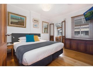 Newcastle Short Stay Accommodation - 9 Alfred Street Guest house, Newcastle - 2