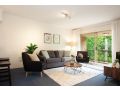 Comfy 2-Bed Apartment with Gym and Pool Apartment, Sydney - thumb 6