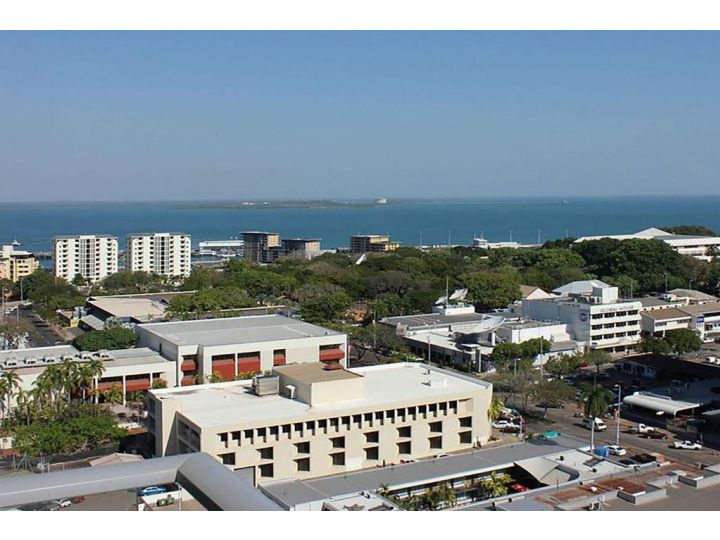 "NEWQUAY" Ideal Location & Views at PenthousePads Apartment, Darwin - imaginea 11