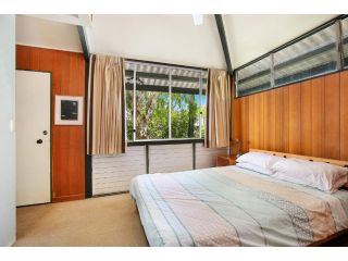 Ngungun St 14, Dicky Beach Apartment, Caloundra - 3