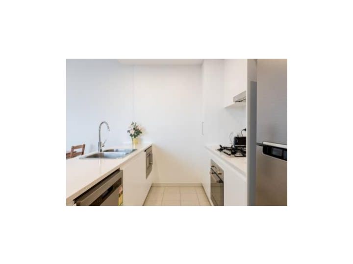 Nice and Clean Apartment with Free Wifi and Netflix Apartment, Bankstown - imaginea 9
