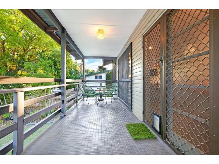 Nightcliff Gardenscape, An Indoor-outdoor Pool Retreat Villa, Australia - imaginea 19