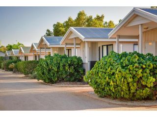 Ningaloo Caravan and Holiday Resort Hotel, Exmouth - 2