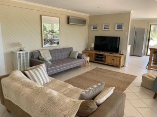 No. 10 Coffin Bay Guest house, Coffin Bay - 1