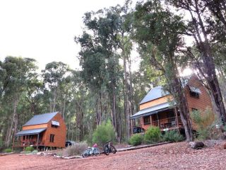 Noble River Estate Chalet, Western Australia - 2