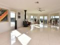 Noble Willow Estate Lovedale. Super Spacious, with views and pool Guest house, Lovedale - thumb 5