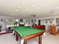 Noble Willow Estate Lovedale. Super Spacious, with views and pool Guest house, Lovedale - thumb 3