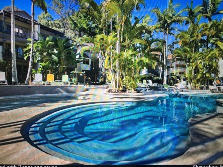 Noosa Beach Apartment on HASTING ST French quarter resort.Noosa Heads Apartment, Noosa Heads - imaginea 1