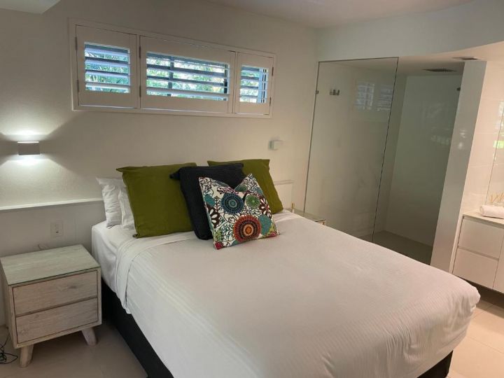 Noosa Beach Apartment on HASTING ST French quarter resort.Noosa Heads Apartment, Noosa Heads - imaginea 3
