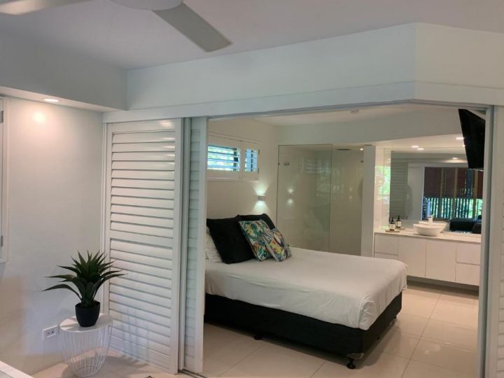 Noosa Beach Apartment on HASTING ST French quarter resort.Noosa Heads Apartment, Noosa Heads - imaginea 6