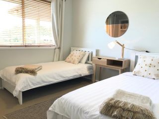 Nordic Light - Entire Scandinavian Home 450m from Maleny High St Guest house, Maleny - 4