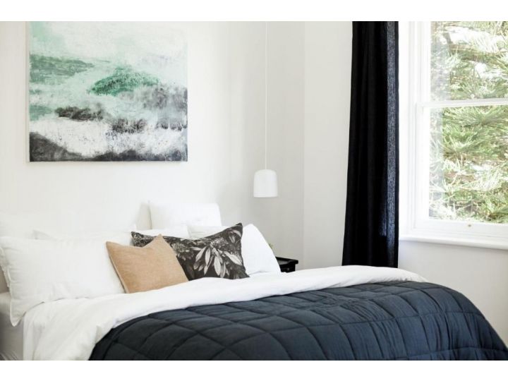 NORFOLK SUITE Old Market Inn Apartment, Port Fairy - imaginea 1