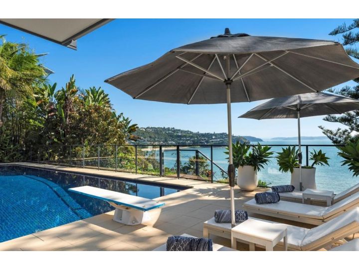 North facing magnificent oceanfront is the spectacular Villa, New South Wales - imaginea 6