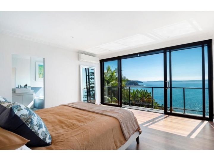 North facing magnificent oceanfront is the spectacular Villa, New South Wales - imaginea 4