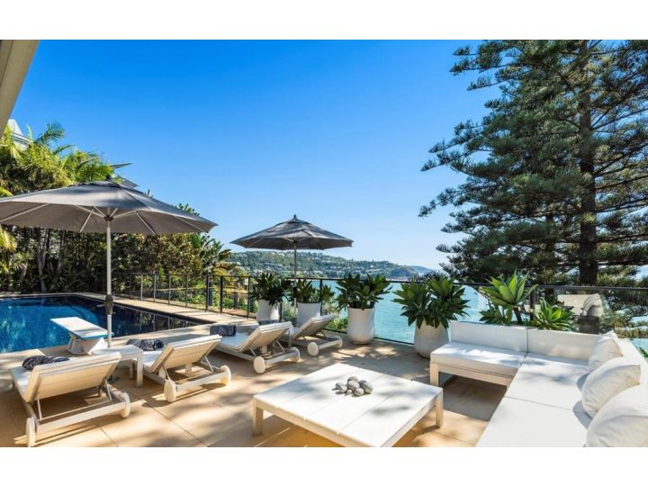 North facing magnificent oceanfront is the spectacular Villa, New South Wales - imaginea 8