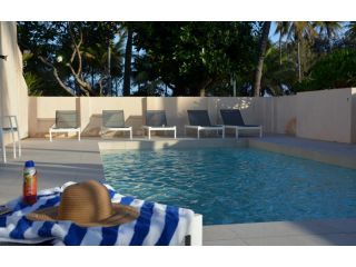 Number 2 On The Beach | Beautiful Beachfront Villa Apartment, Port Douglas - 3