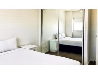 Oaks Townsville Gateway Suites Aparthotel, Townsville - 3