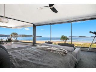 Ocean Beach Art House - Luxury coastal retreat Guest house, Umina - 2