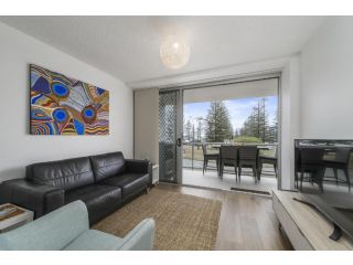 Ocean Court 5, 13 Lord Street, Apartment, Port Macquarie - 3