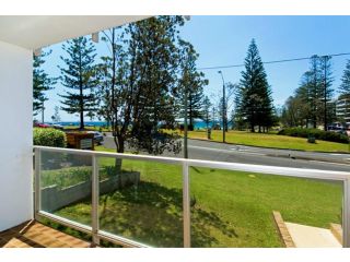 Ocean Court 8 13 Lord Street Apartment, Port Macquarie - 1