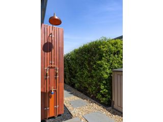 Ocean Dreams- Perfect whole family getaway! Kids Games room, Pet friendly! Guest house, Ocean Grove - 4