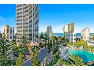 Ocean facing apartment in the Iconic Q1 building Apartment, Gold Coast - 4