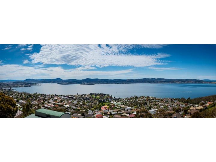 Nature & Relax House, Panoramic sea view, Free parking 37 Guest house, Hobart - imaginea 14