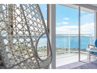 Nature & Relax House, Panoramic sea view, Free parking 37 Guest house, Hobart - 4