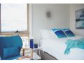 Nature & Relax House, Panoramic sea view, Free parking 37 Guest house, Hobart - thumb 1